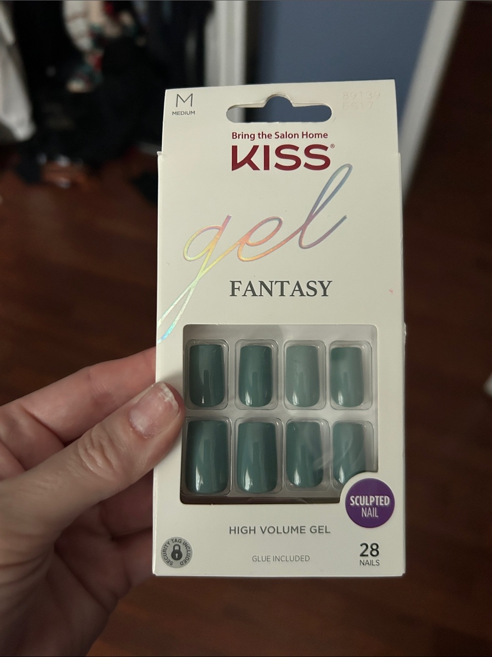 KISS Gel Fantasy Sculpted Nails in Teal
